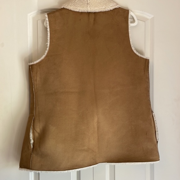 Velvet by Graham and Spencer Sherpa Vest - New - Picture 4 of 4